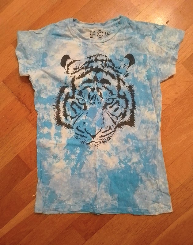 Handprentaður bolur tígrísdýr