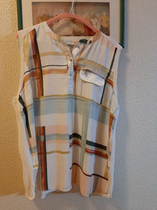 Stutterma blússa, fleiri litir