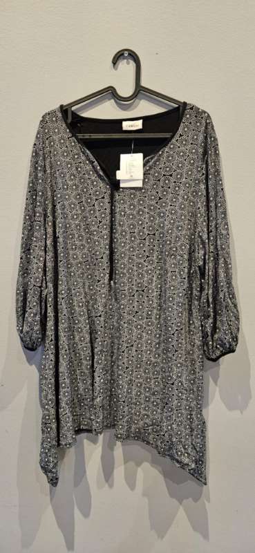 bolur með blómamynstri