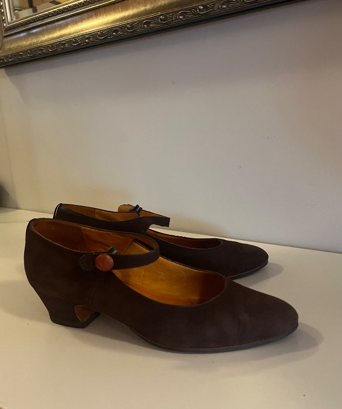 Skór - brúnir m/bandi yfir ristina