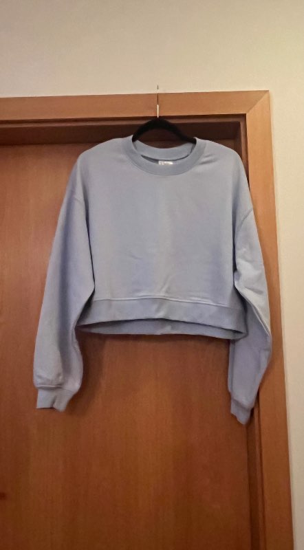 Peysa stutt - ljósblá