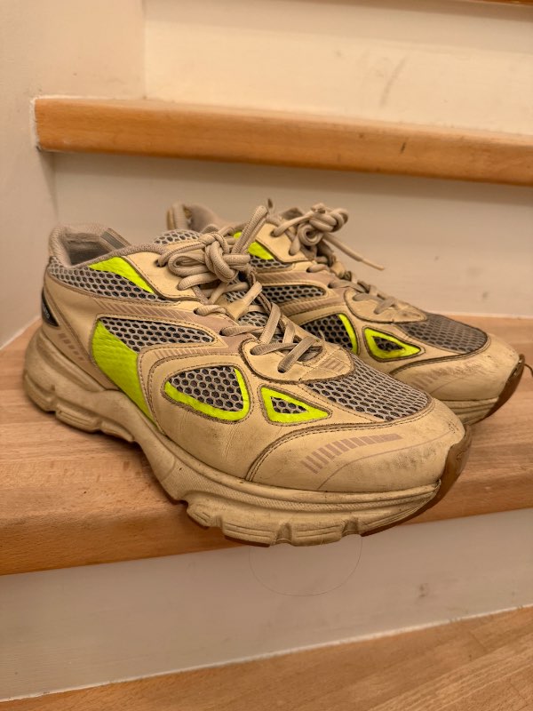 Axel Arigato strigaskór