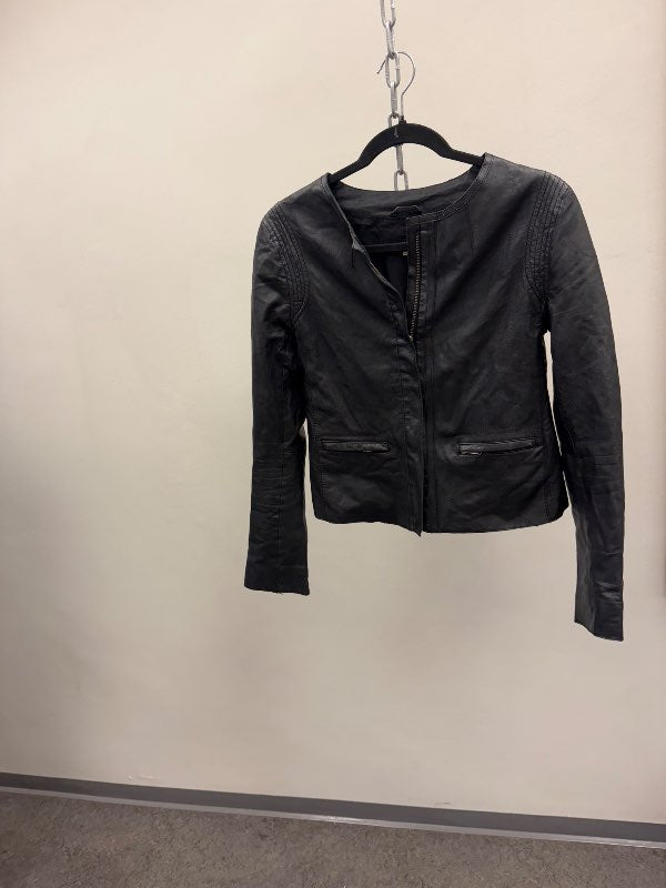 Leðurjakkinn G.Darel