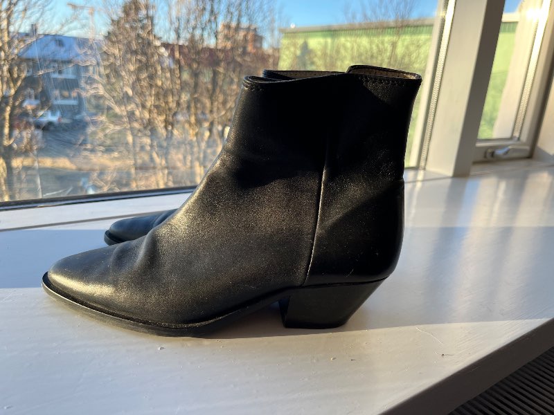 Royal Republic boots