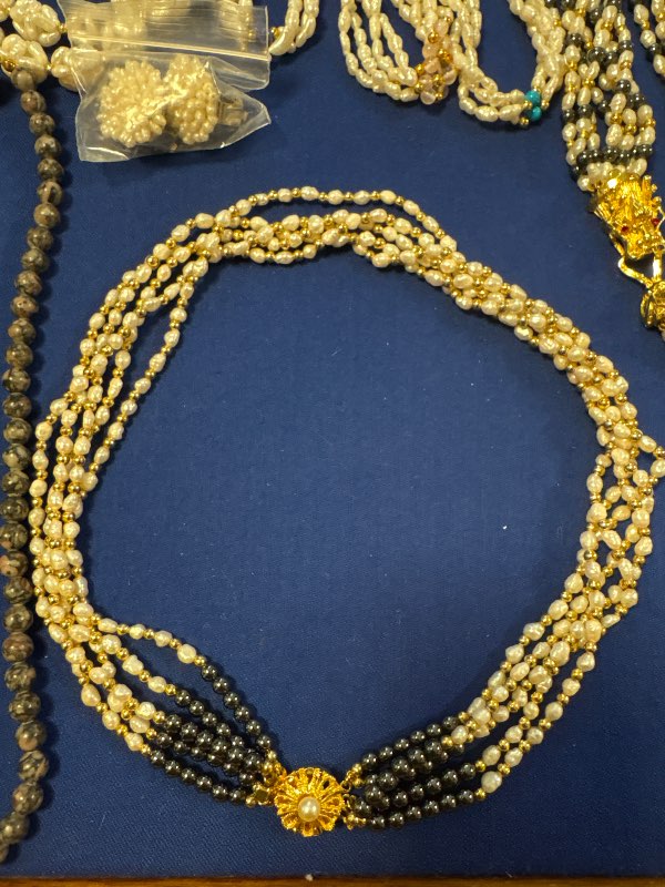 Perlur og blóðsteinar