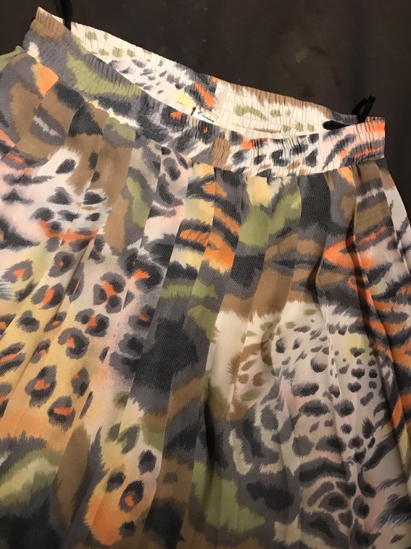 vintage pleaded skirt