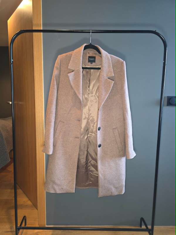 Brún Selected kápa