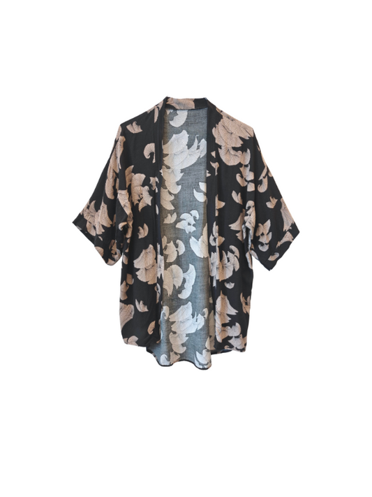 Kimono svart með beige mynstri