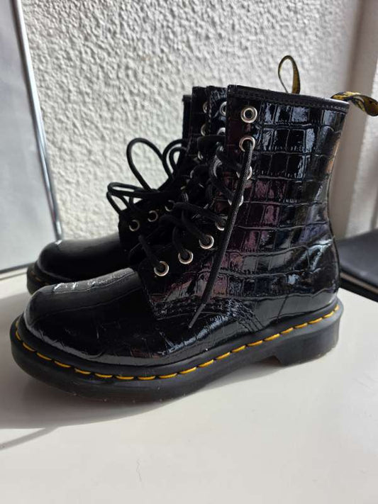 Dr. Martens 1460 – original (patent croc)
