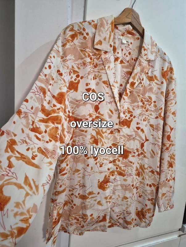 COS Oversized Lyocell Shirt (Oversized Fit)