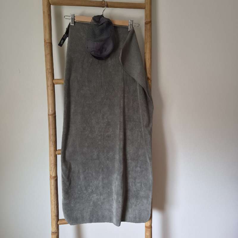 Tek Towel 50x100 cm