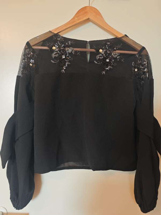 11-black top