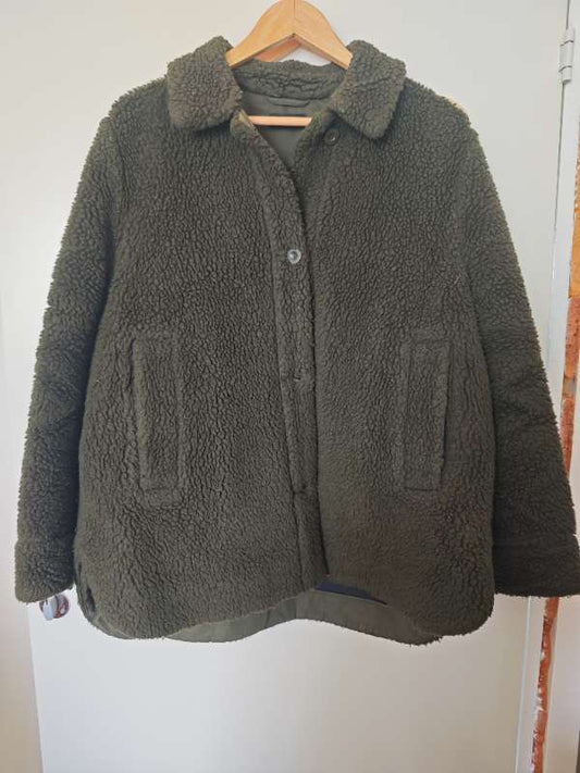 17-Cos Jacket Oliver