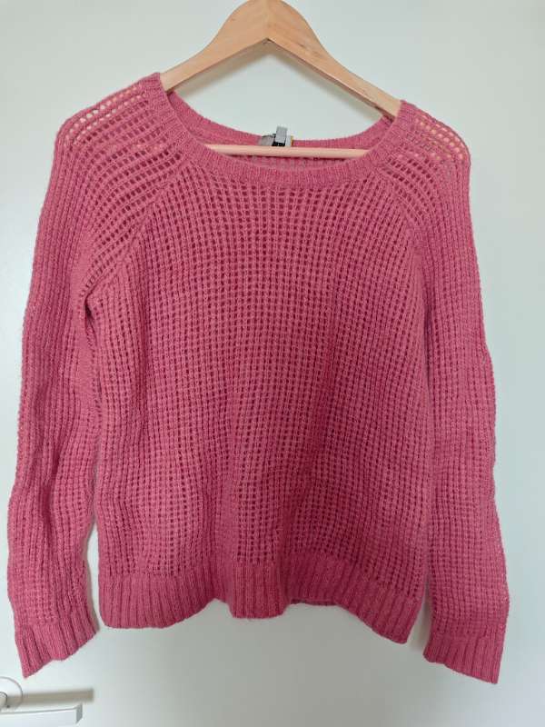 27-HOBBS wool sweater