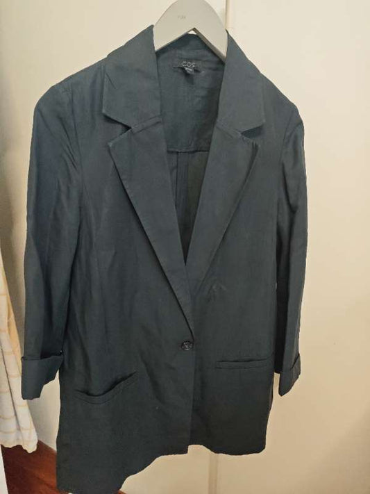 92-COS jacket blue linens