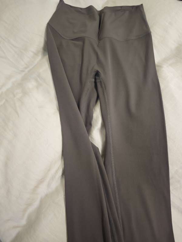 68 yoga pant brown L
