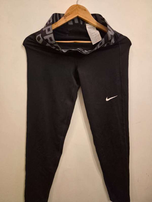 Nike pro ónotað