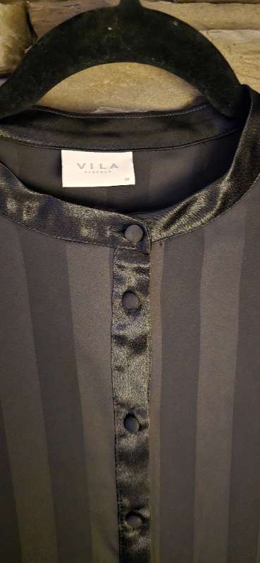 VILA kjóll svartur