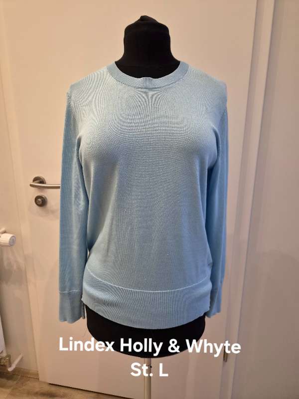 Ljósblá Lindex Holly & Whyte peysa