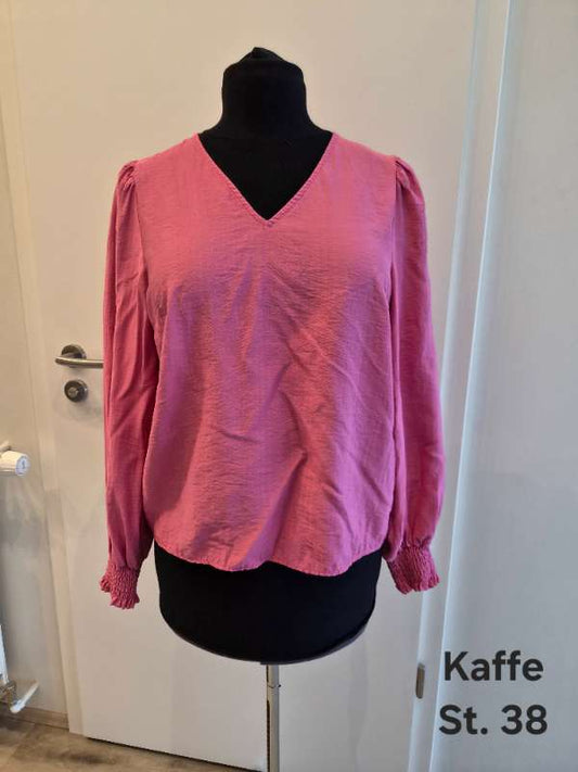 Bleik Kaffe skyrta