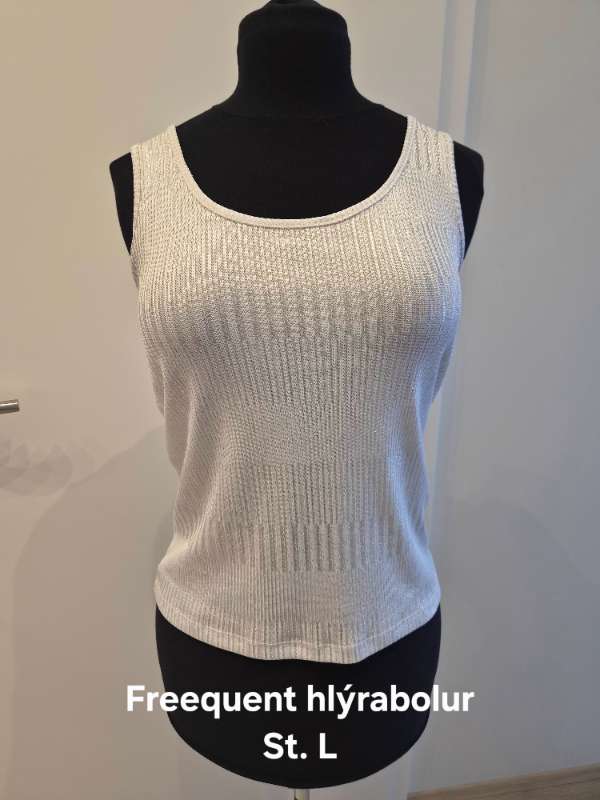 Hvítur og silfurlitaður Freequent hlýrabolur