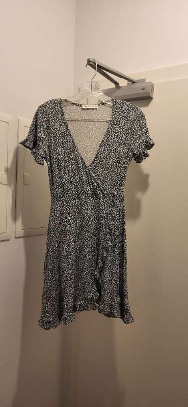 Pull and bear grænn kjóll S