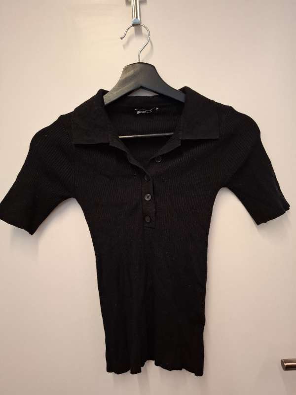 gina tricot stutterma skyrta svört
