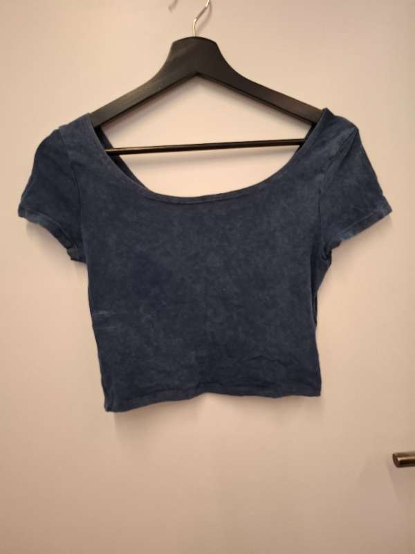 h&m crop top blár