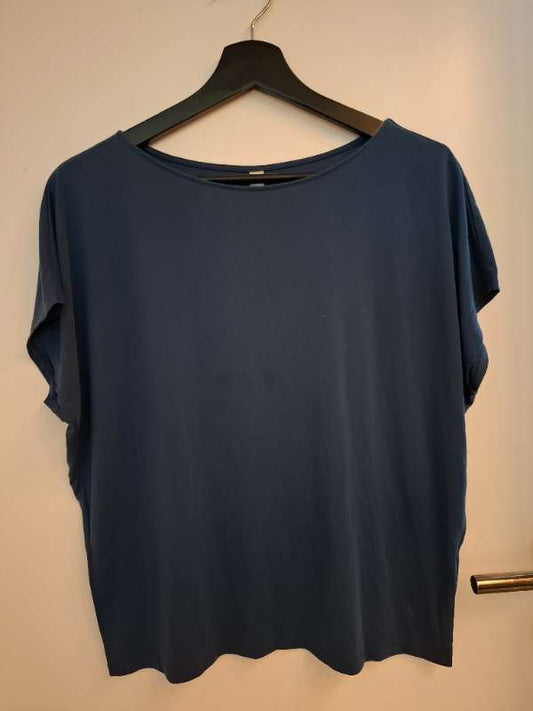 uniqlo stuttermabolur blár