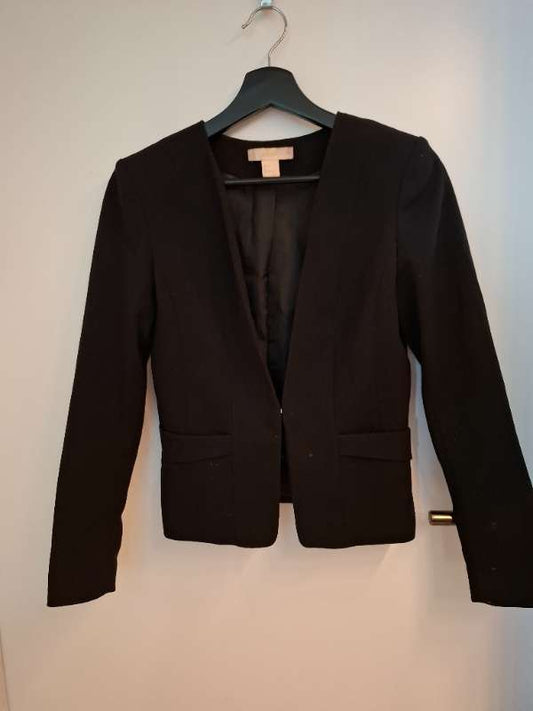 h&m blazer svartur stærð 36