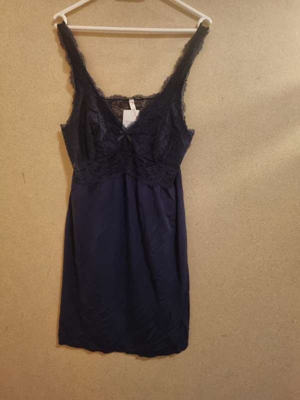 Dökkblár hunkemöller slip dress