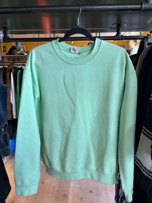 Græn crew neck