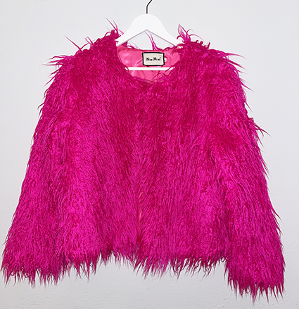 Faux fur pels