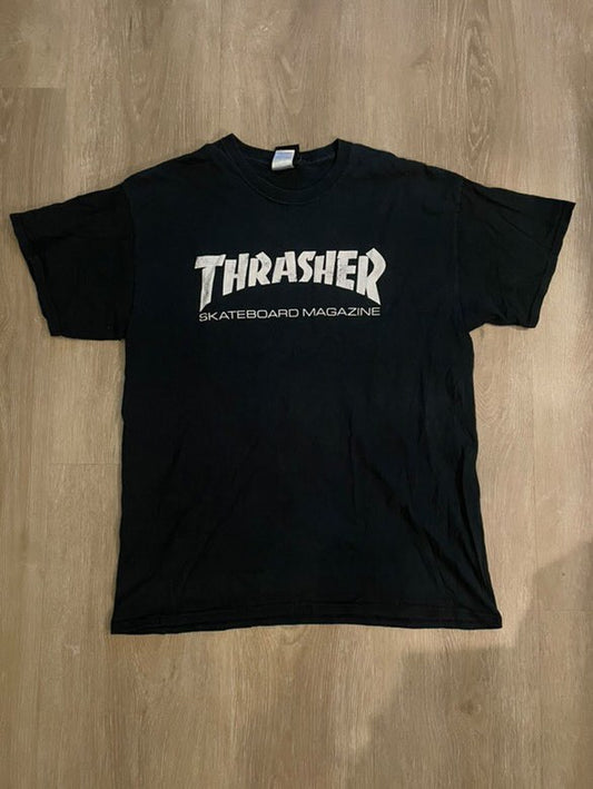 Trasher svartur bolur