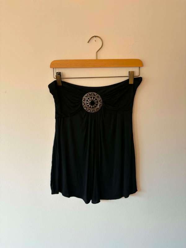 Vintage Y2K offshoulder top