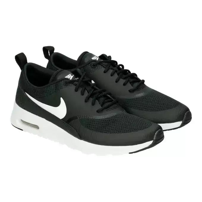 Nike Air Max Thea - svartir