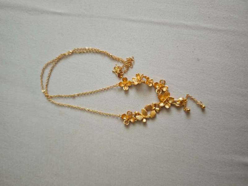 38 gold plate Bracelet