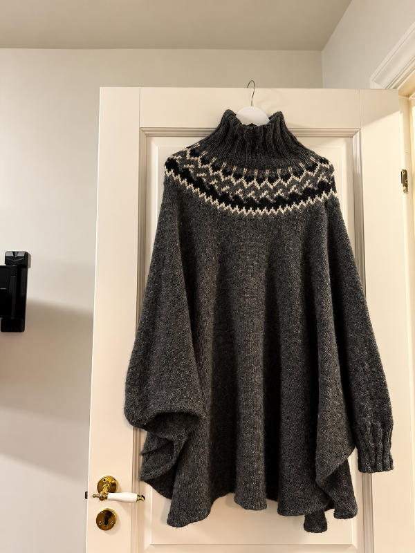 Ullarponcho