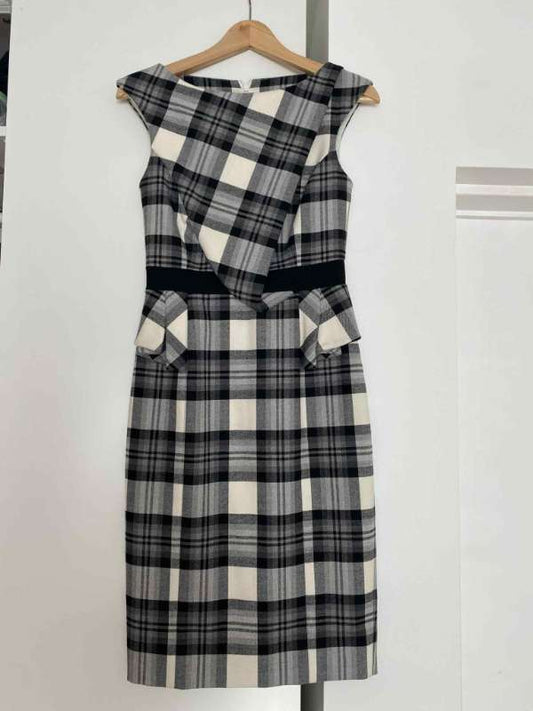 Karen Millen köflóttur kjóll