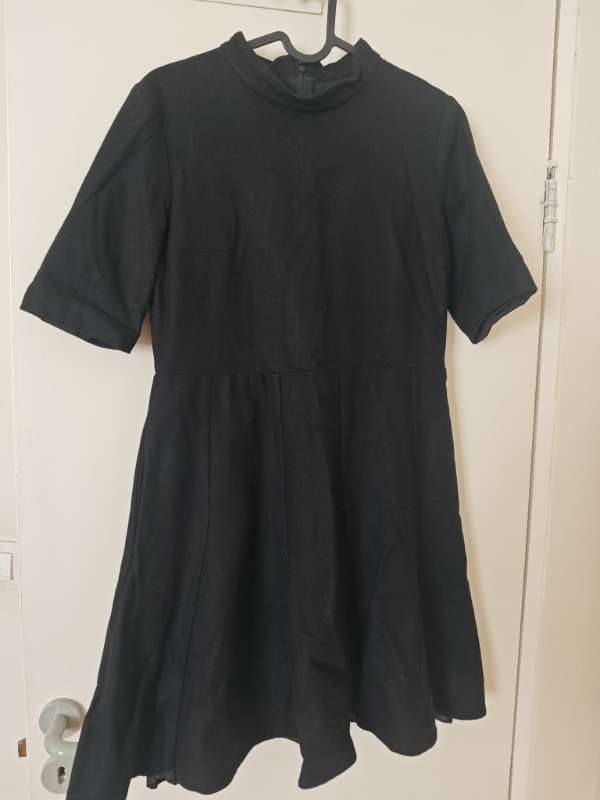 37 COS WOOL DRESS MID