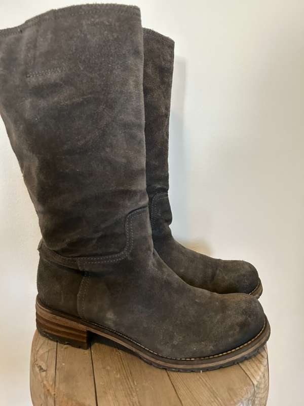 Clarks stígvél, rúskinn, grá