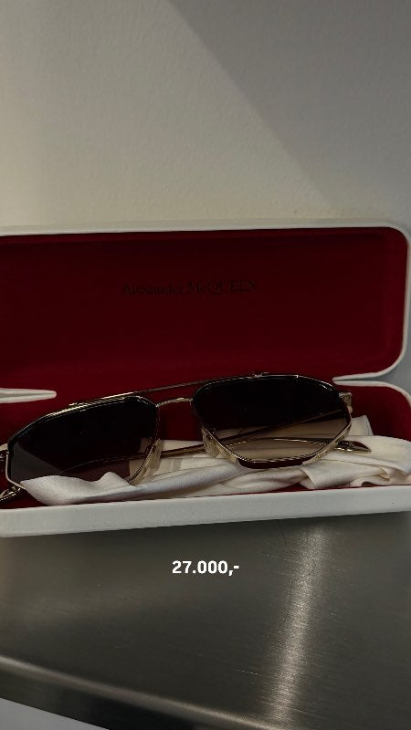 Alexander Mcqueen gleraugu