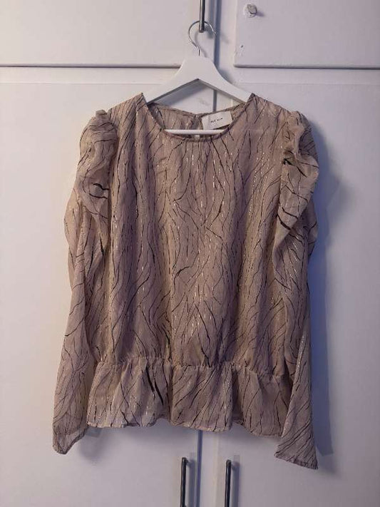 Neo Noir bleik blússa