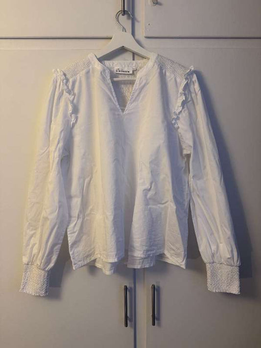 Karen By Simonsen hvít skyrta