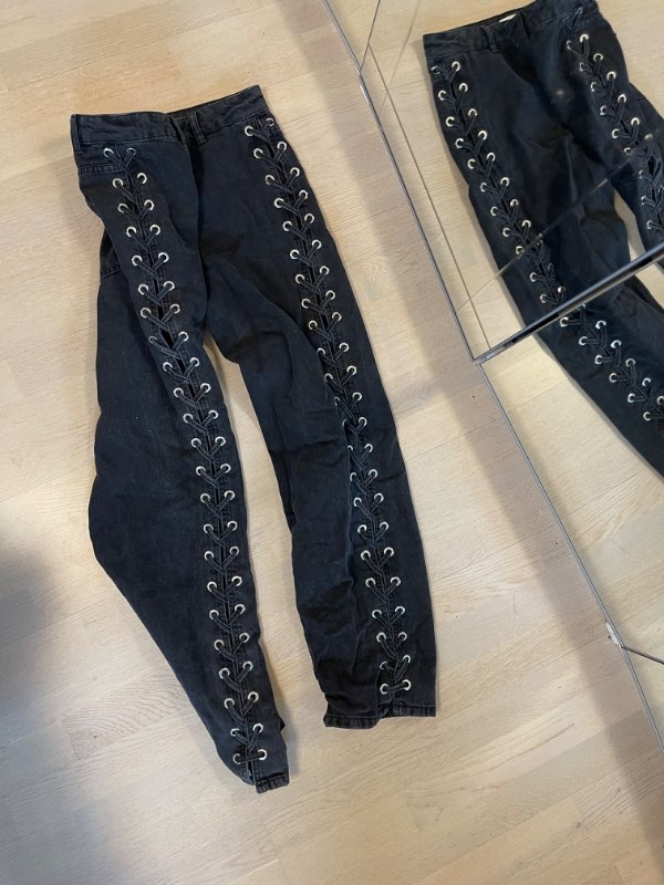 Buxur reimar á hlið, 2x notaðar
