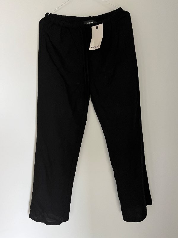 Pull & Bear svartar hörbuxur (ónotaðar)