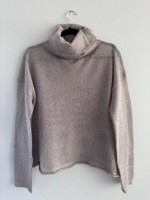 Freebird rúllukragapeysa beige