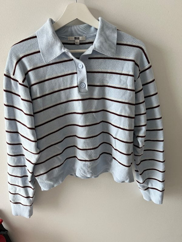 Uniqlo röndótt peysa
