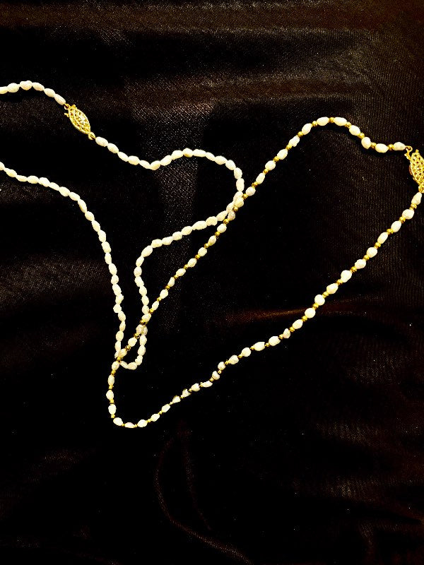 Stutt ferskvatnsperlur (ekta)