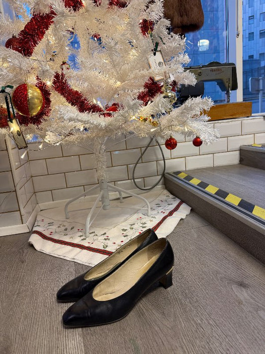 BALLY sv leðurskór